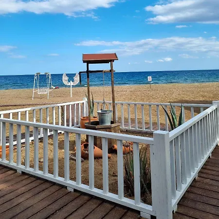 Studio With A View - Mountains And Mediterranean Sea! Appartamento Trikomo